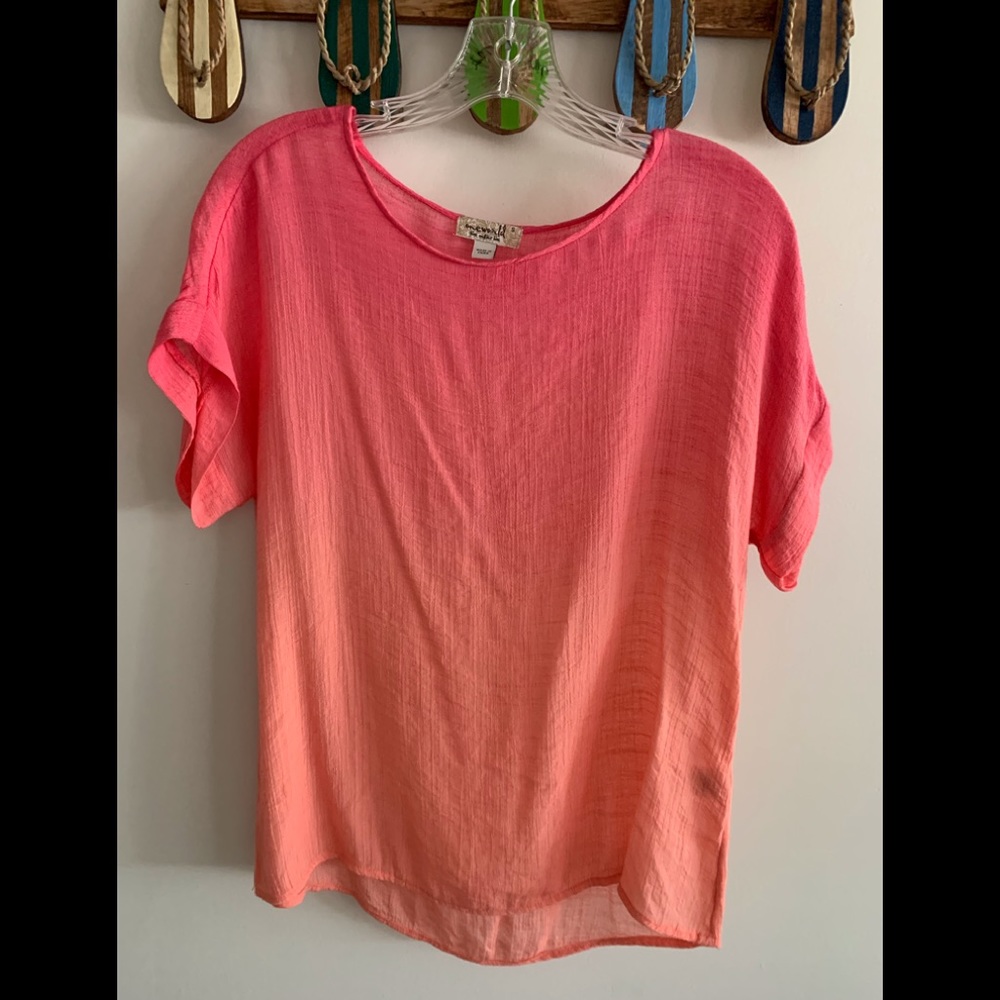 One world ombré top